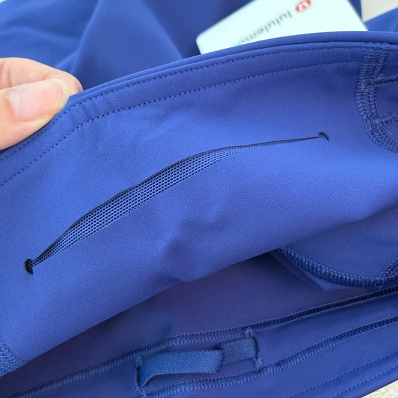 Lululemon biker shorts NEW - Picture 4 of 6